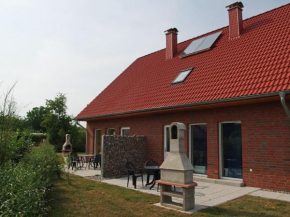 5-bedroom holiday home in Zierow with garden, Zierow